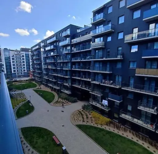 Green Apartment