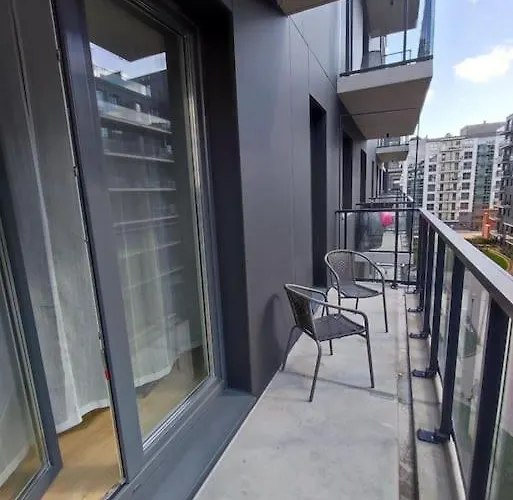 Green Apartment